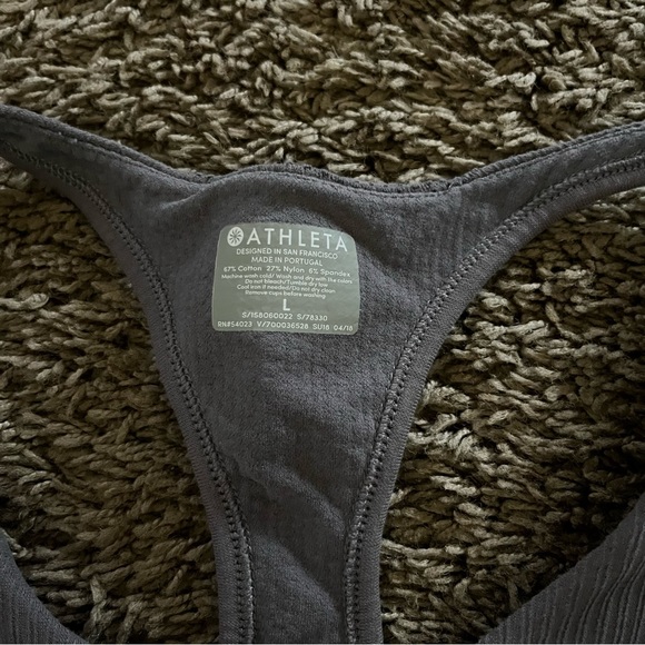 Athleta sports bra size L - Picture 2 of 3